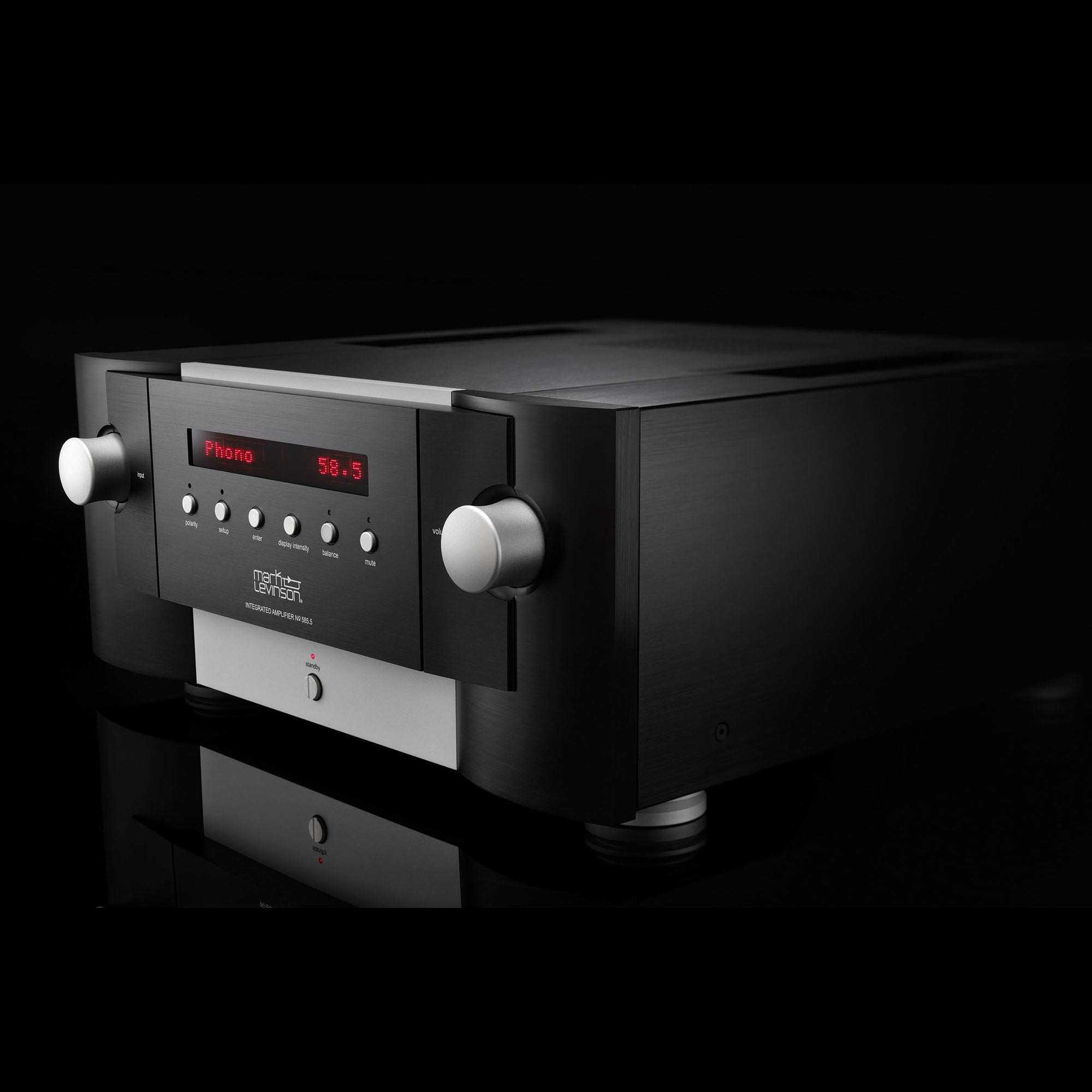 Mark Levinson No. 585.5 Fully Discrete Integrated Amplifier