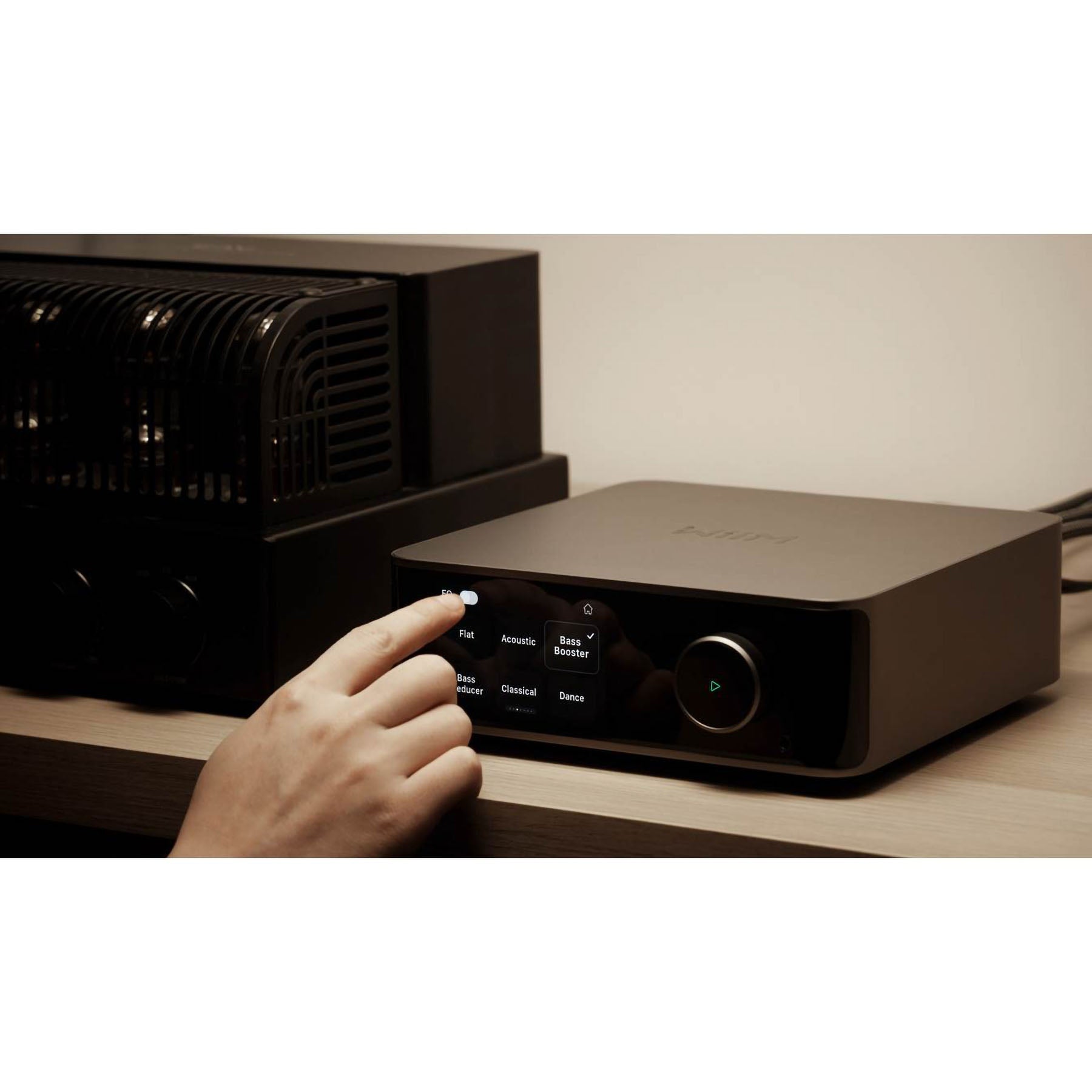 WiiM Ultra Wireless Audio Streamer and Digital Hub