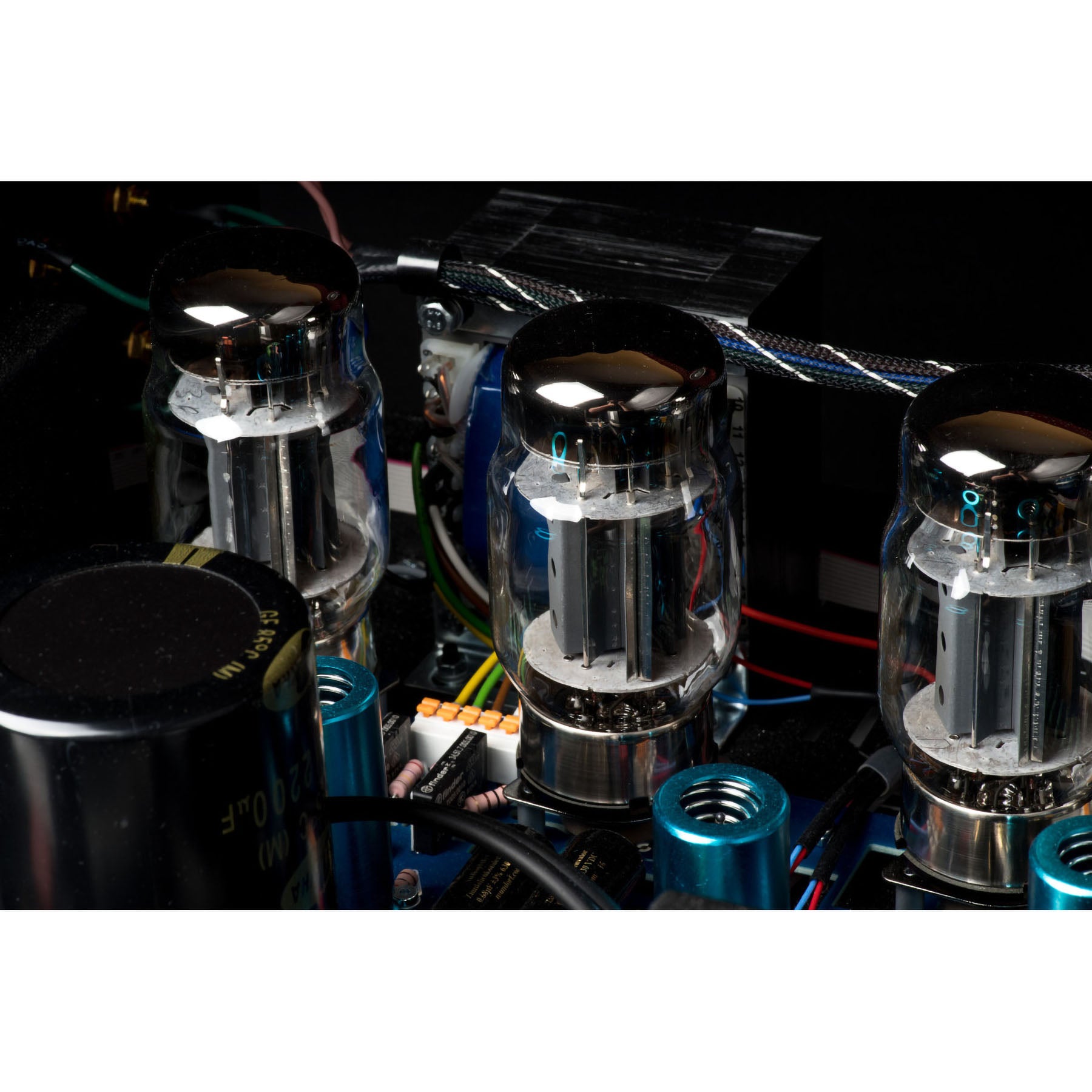 Canor Virtus I2 (Class A) Vacuum Tube Integrated Amplifier